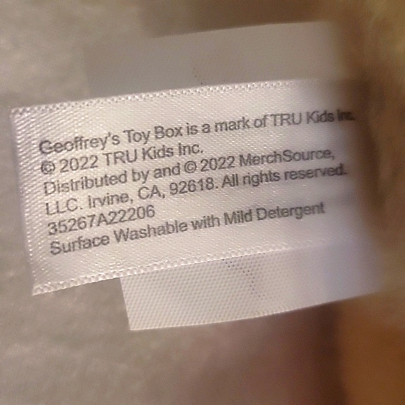 Geoffrey's Toy Box Plush Labrador Puppy Dog Toy - Exclusive to Macy's - Picture 7 of 9